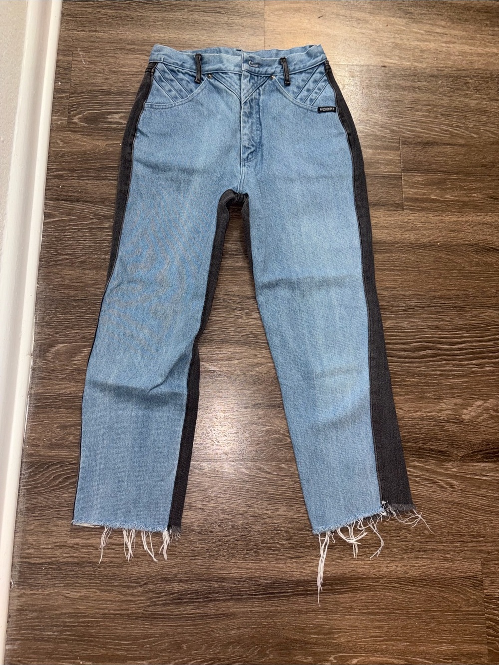 Women High-Rise Two-Tone Side-Stripe Jeans - Light Blue / Black